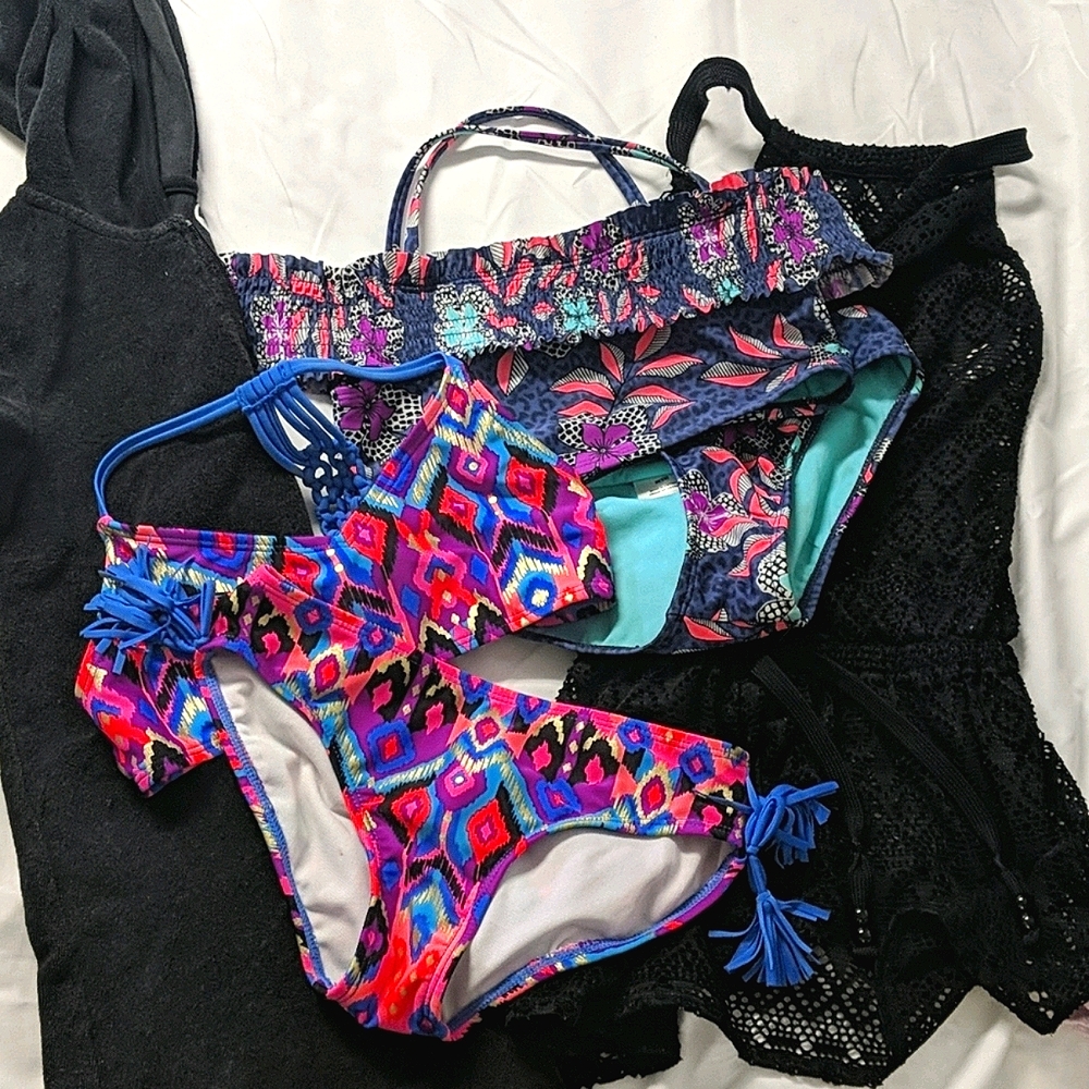 Girls Bikini Swimsuits 👙 & Cover Ups EUC